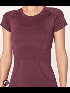 Lululemon Seamless Short-Sleeve Women’s Top in Plum Size 8 Used.